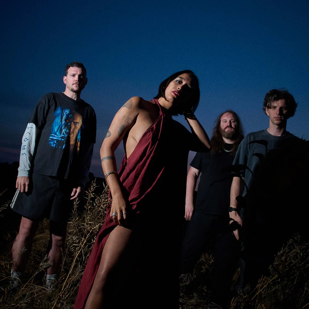 Mandy Indiana Band Photo 2